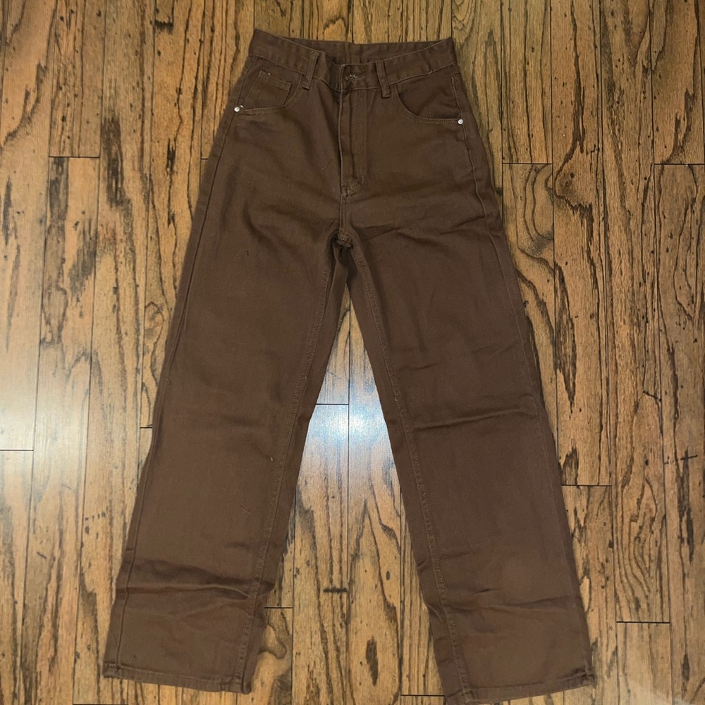 Brown 90s boyfriend Jean